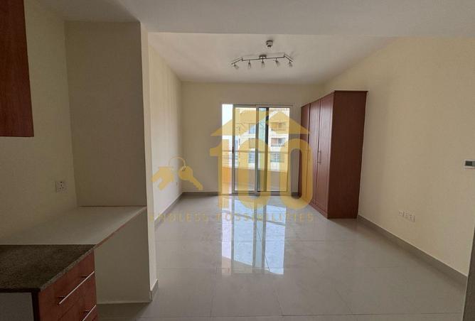 128854825 - Property Main Image