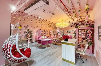 Shop - Studio for rent in Marina Wharf 2 - Marina Wharf - Dubai Marina - Dubai