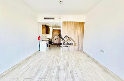 Apartment - Studio - 1 Bathroom for rent in Easy18 - International City Phase 2 - Al Warsan 4 - Al Warsan - Dubai