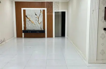 فيلا - 5 غرف نوم - 4 حمامات للايجار في مبنى جيباس 3 - الراشدية 2 - الراشدية - عجمان