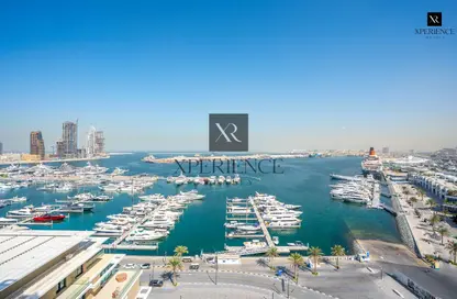 Apartment - 3 Bedrooms - 4 Bathrooms for sale in Seagate Building 1 - Seagate - Mina Rashid - Dubai