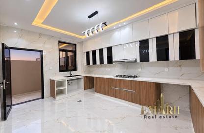 Villa - 5 - 6 for sale in Al Zaheya Gardens - Al Zahya - Ajman Villa - 5 - 6 for sale in Al Zaheya Gardens - Al Zahya - Ajman