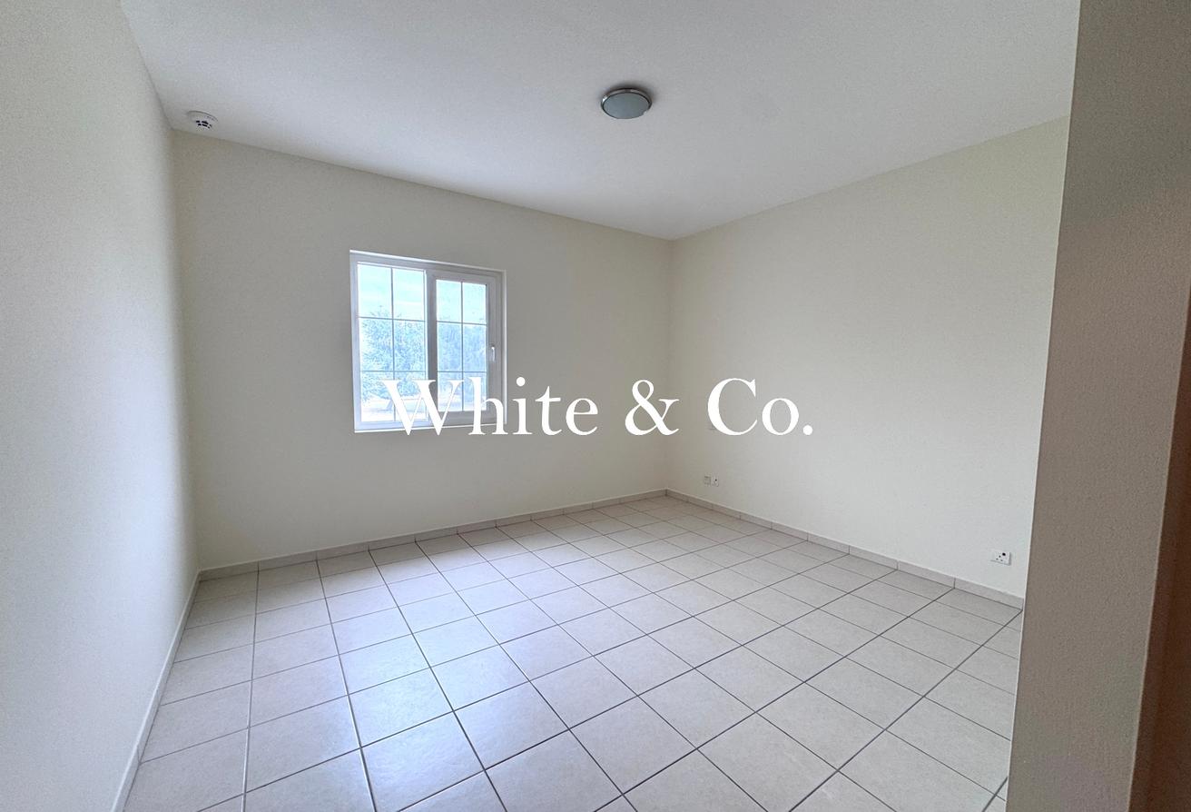 Type 14 Standalone | Vacant | Single Row photo 14