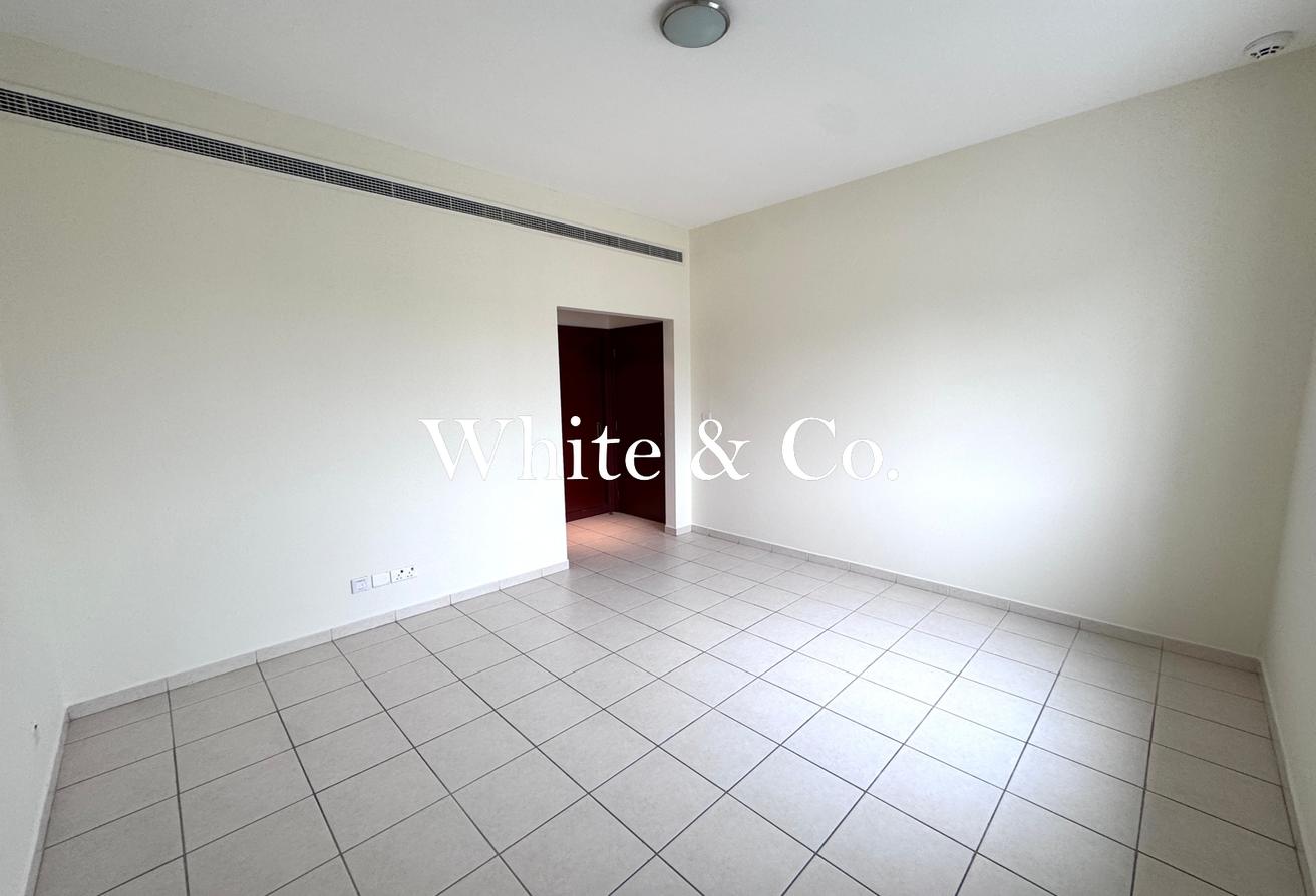 Type 14 Standalone | Vacant | Single Row photo 13