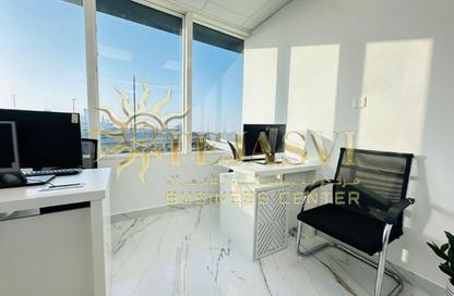 Office Space - Studio - 1 Bathroom for rent in Al Shindagah - Dubai