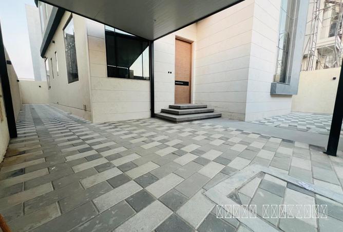 79004476 - Property Image 3