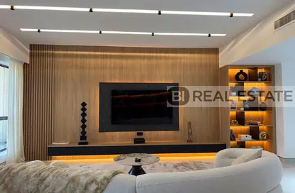 Apartment - 2 Bedrooms - 2 Bathrooms for rent in Rimal 1 - Rimal - Jumeirah Beach Residence - Dubai