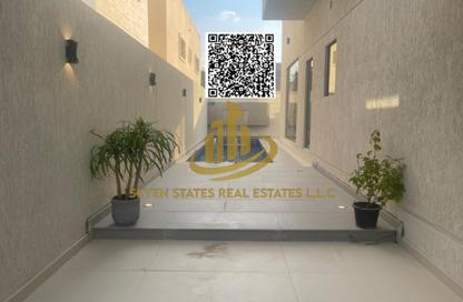 Villa - 5 Bedrooms - 7 Bathrooms for sale in Al Yasmeen 1 - Al Yasmeen - Ajman