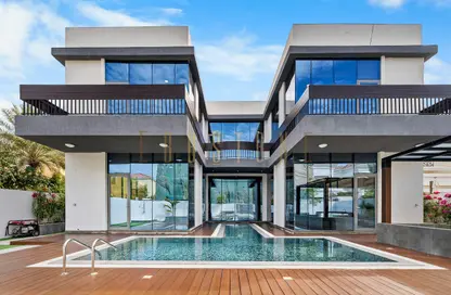 Villa - 6 Bedrooms for rent in District 4 - Jumeirah Park - Dubai