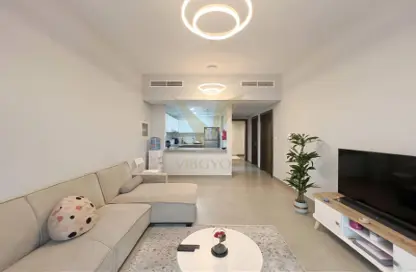 Apartment - 1 Bedroom - 2 Bathrooms for sale in The Views 1 - The Views - Dubai