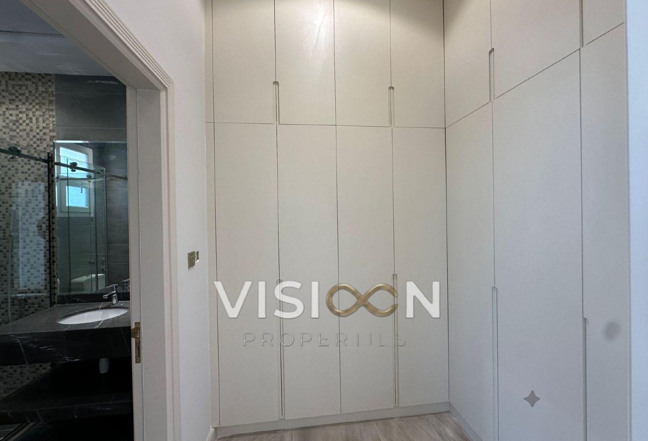 6BR villa - brand new - prime location photo 14