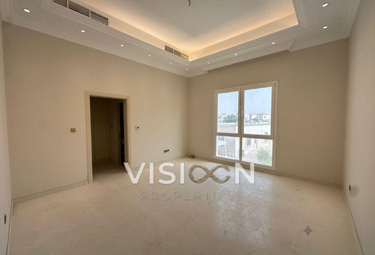 6BR villa - brand new - prime location photo 10