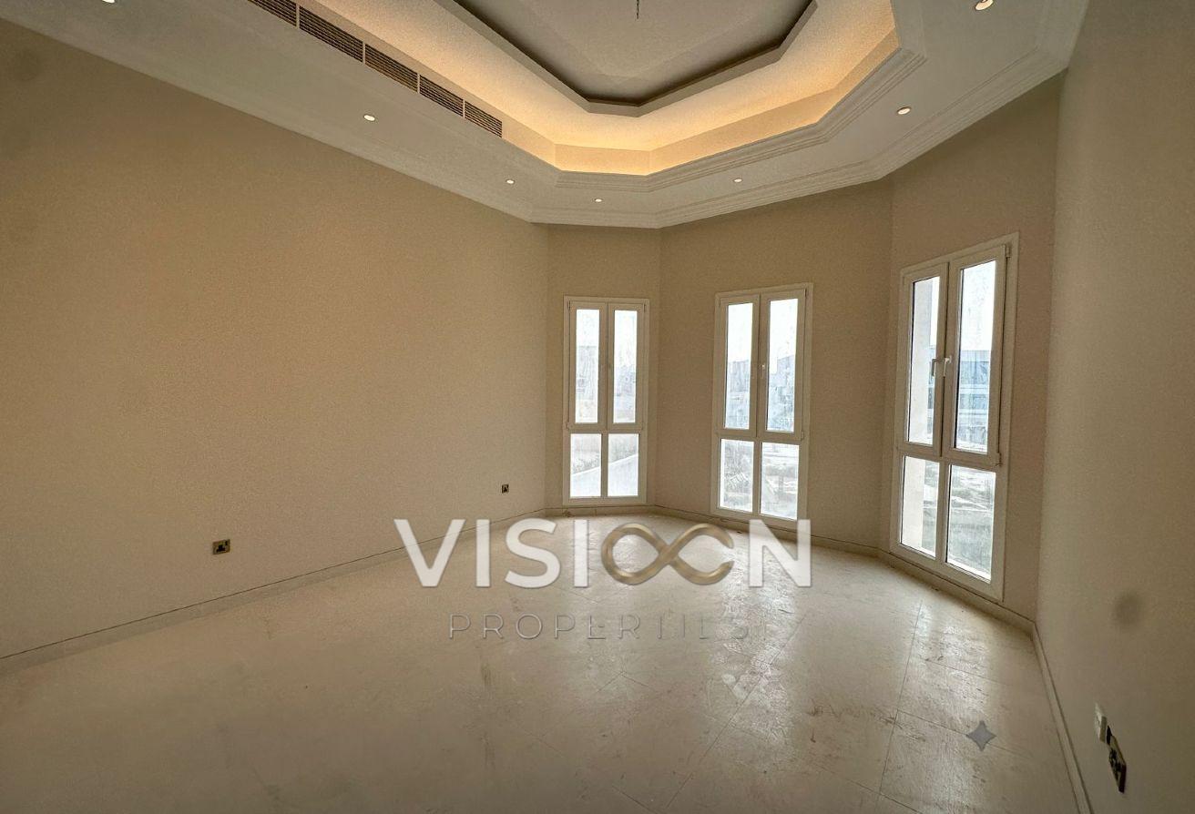 6BR villa - brand new - prime location photo 7