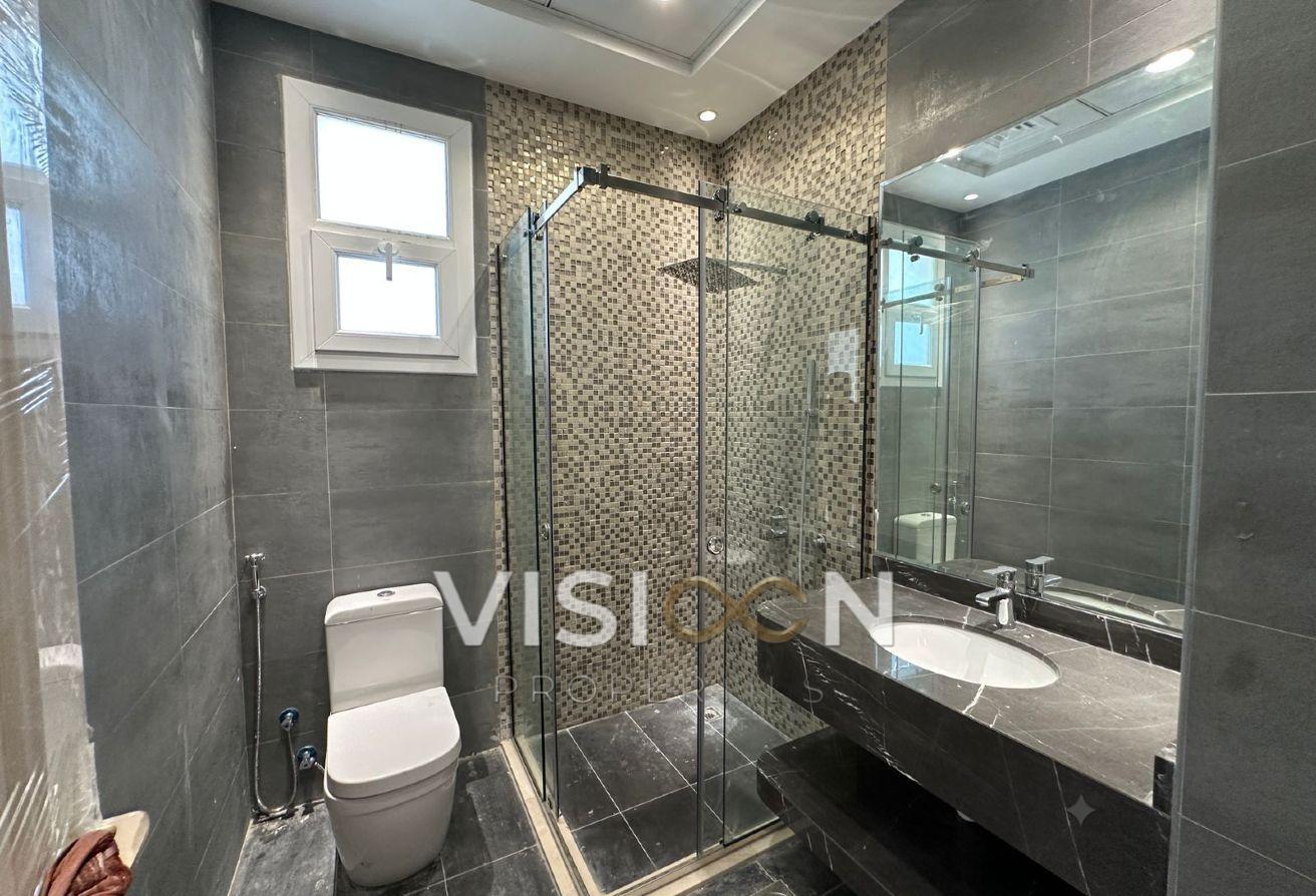 6BR villa - brand new - prime location photo 23
