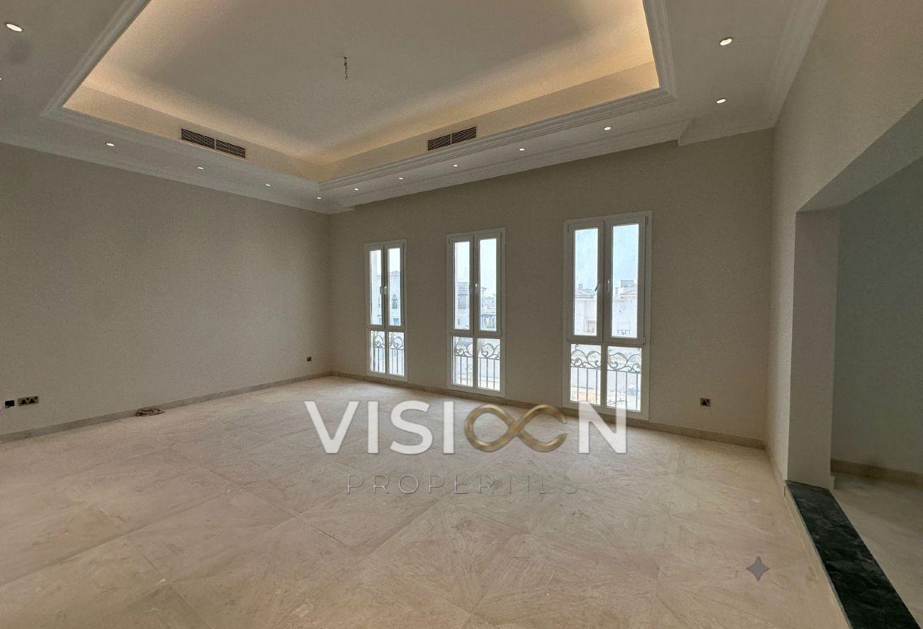 6BR villa - brand new - prime location photo 9