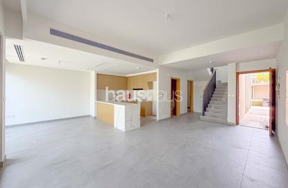 Townhouse - 3 - 4 for rent in La Violeta 2 - La Violeta - Villanova - Dubai