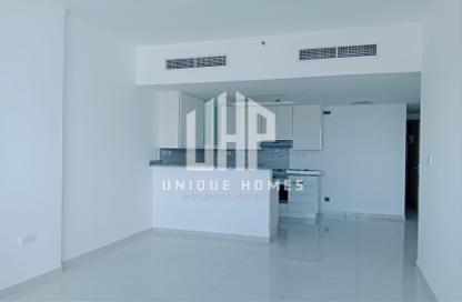 Apartment - 1 Bedroom - 2 Bathrooms for sale in Marina Bay by DAMAC - Najmat Abu Dhabi - Al Reem Island - Abu Dhabi