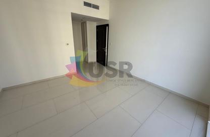 شقة - غرفة نوم - 2 حمامات للايجار في برج زيزي - البرشاء 1 - البرشاء - دبي