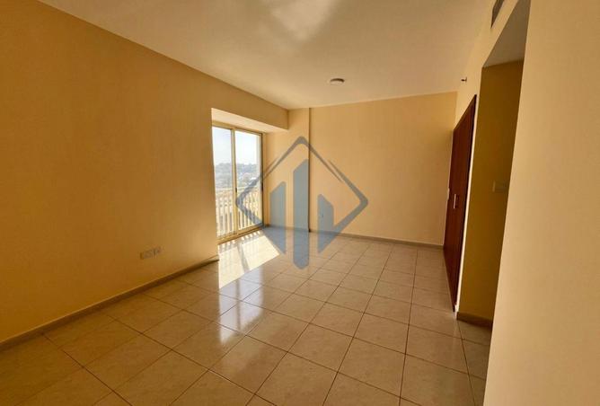 76990384 - صورة العقار 2