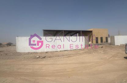 Warehouse - Studio - 1 for rent in Seih Al Bana - Ras Al Khaimah