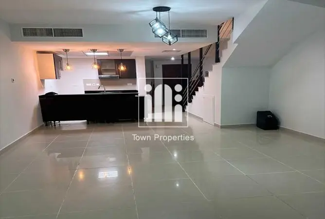 165060032 - Property Image 2