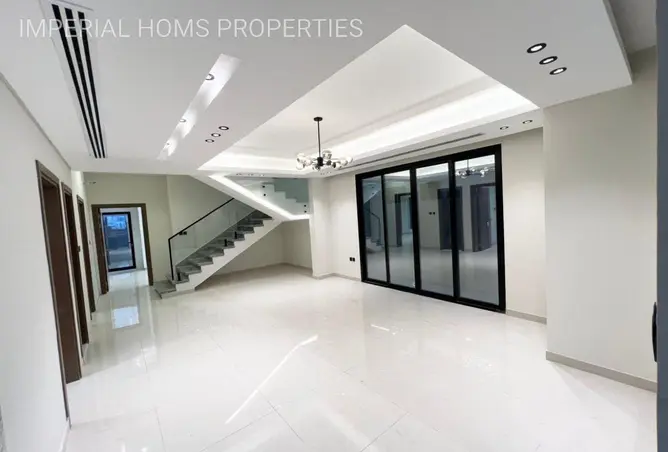 100850601 - Property Image 3