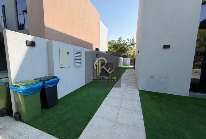 77393353 - Property Image 3