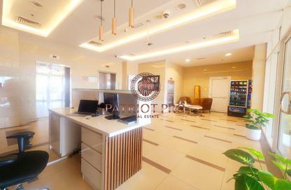 Apartment - 1 Bedroom - 1 Bathroom for rent in Mazaya 12 - Queue Point - Liwan - Dubai