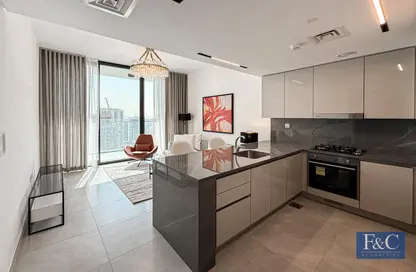 شقة - غرفة نوم - 2 حمامات للايجار في زا باراجون لآي جي او - الخليج التجاري - دبي