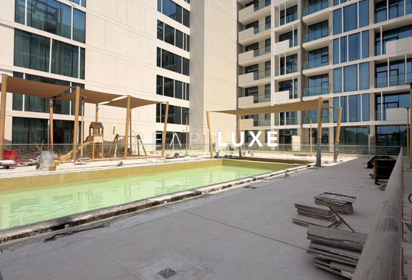 1BR | Premium Pool Unit | Marina Skyline View photo 16
