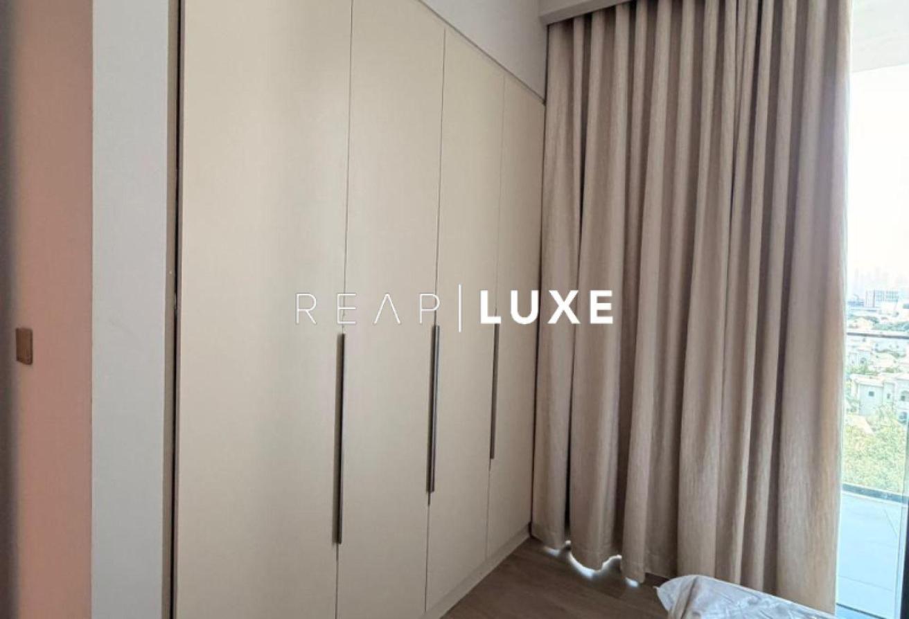 1BR | Premium Pool Unit | Marina Skyline View photo 7