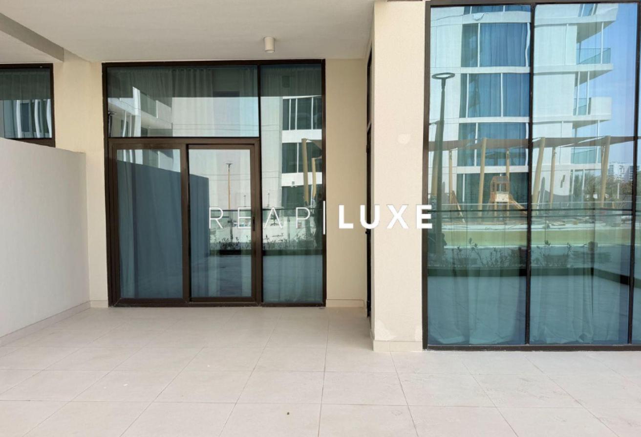 1BR | Premium Pool Unit | Marina Skyline View photo 13