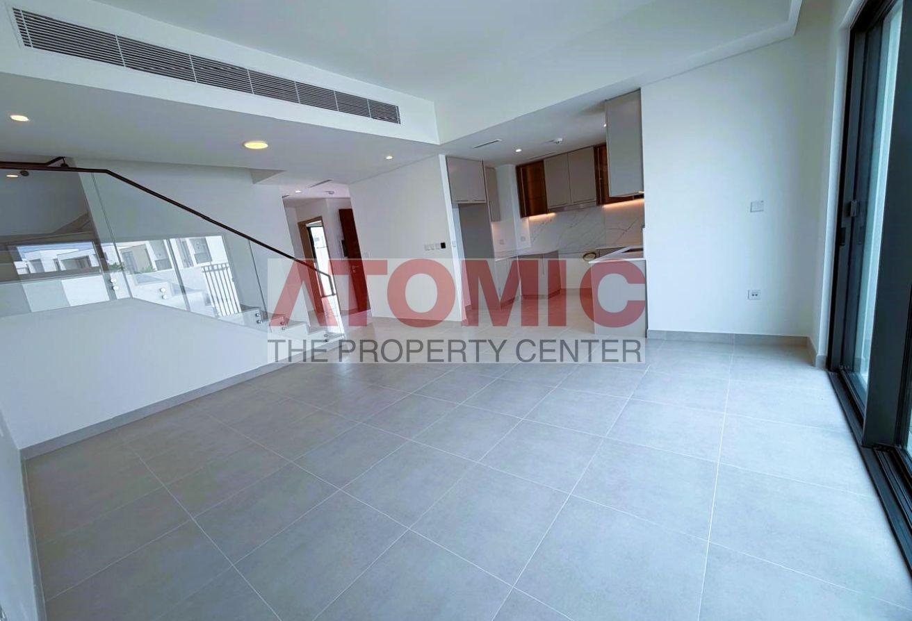 Spacious 4BR Corner Townhouse |Ready move in |Raya photo 5