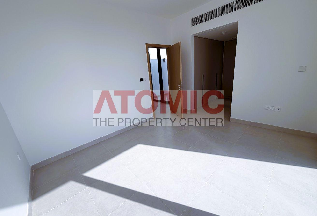 Spacious 4BR Corner Townhouse |Ready move in |Raya photo 17