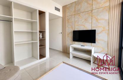 Apartment - Studio - 1 for rent in Blue Waves Tower - Dubai Land Residence Complex - Dubai Apartment - Studio - 1 for rent in Blue Waves Tower - Dubai Land Residence Complex - Dubai