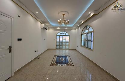 Villa - 5 - 7 for sale in Al Rawda 2 Villas - Al Rawda 2 - Al Rawda - Ajman