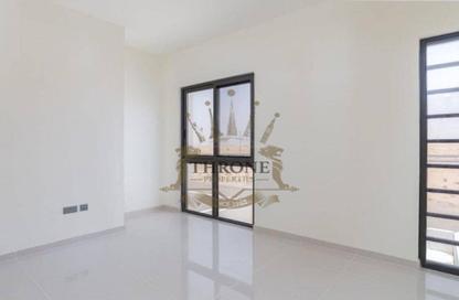 Townhouse - 5 - 5 for rent in Juniper - Damac Hills 2 - Dubai