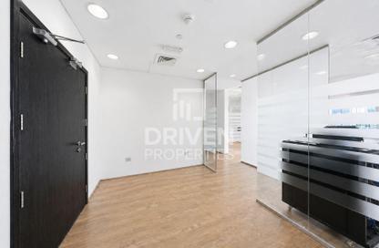 Office Space - Studio for rent in Grosvenor Business Tower - Barsha Heights (Tecom) - Dubai