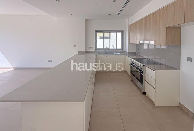 141447451 - Property Image 3