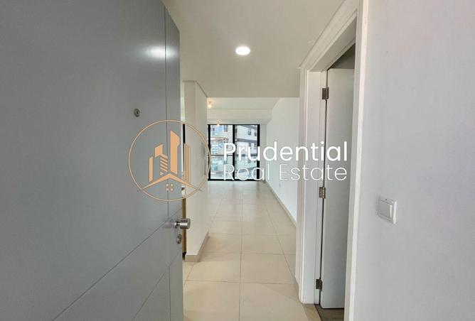 58567637 - صورة العقار 2