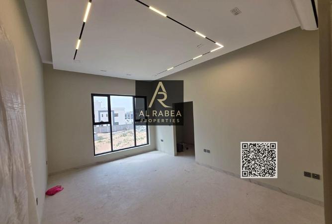 75402853 - Property Image 3