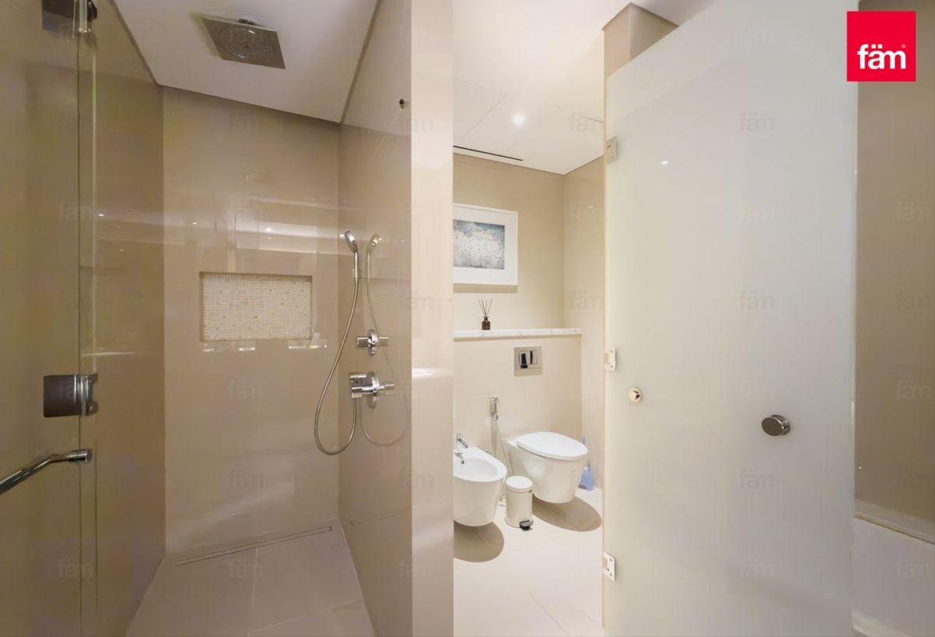 Spacious | Luxurious | High Floor | Furnished photo 19