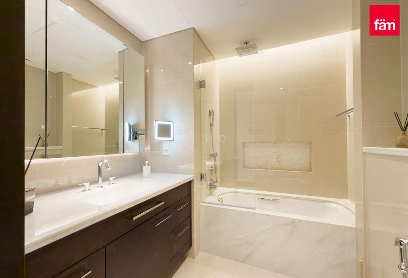 Spacious | Luxurious | High Floor | Furnished photo 17