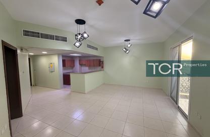 Apartment - 1 Bedroom - 2 Bathrooms for rent in Building IC1-EMR-11 - Emirates Cluster - International City - Dubai