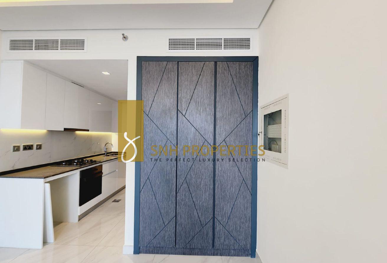 READY TO MOVE IN | WITH KITCHEN APPLIANCES photo 3