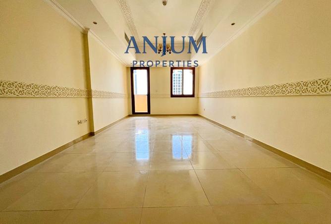 97400207 - Property Image 3