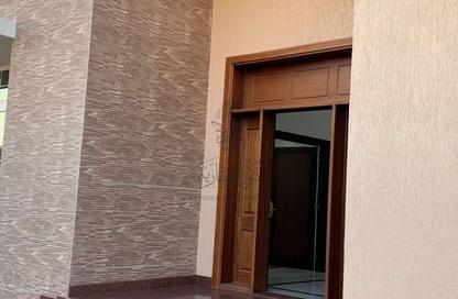 Villa - 5 Bedrooms - 5 Bathrooms for rent in Al Azra - Al Riqqa - Sharjah