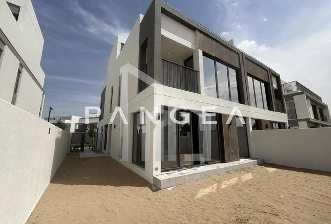 81926712 - Property Main Image