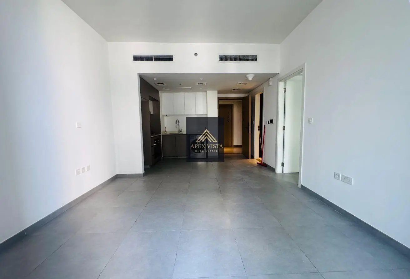 155073108 - Property Main Image