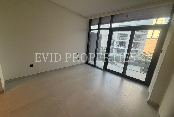 80702910 - Property Image 2